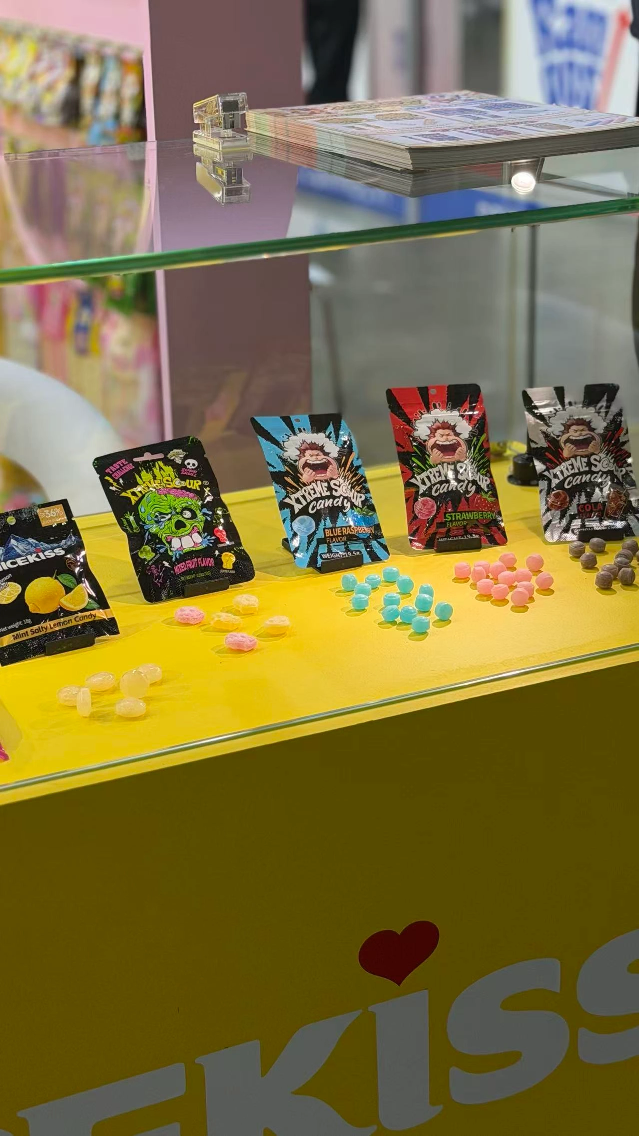 Nicekiss Candy Showcases Innovative Candy Products at Russian Exhibition (3)